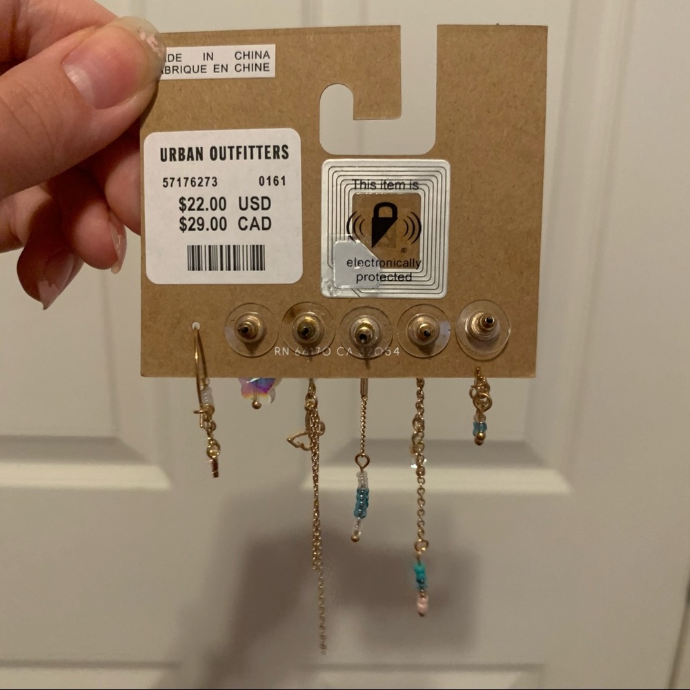 earrings bundle - Picture 3 of 7